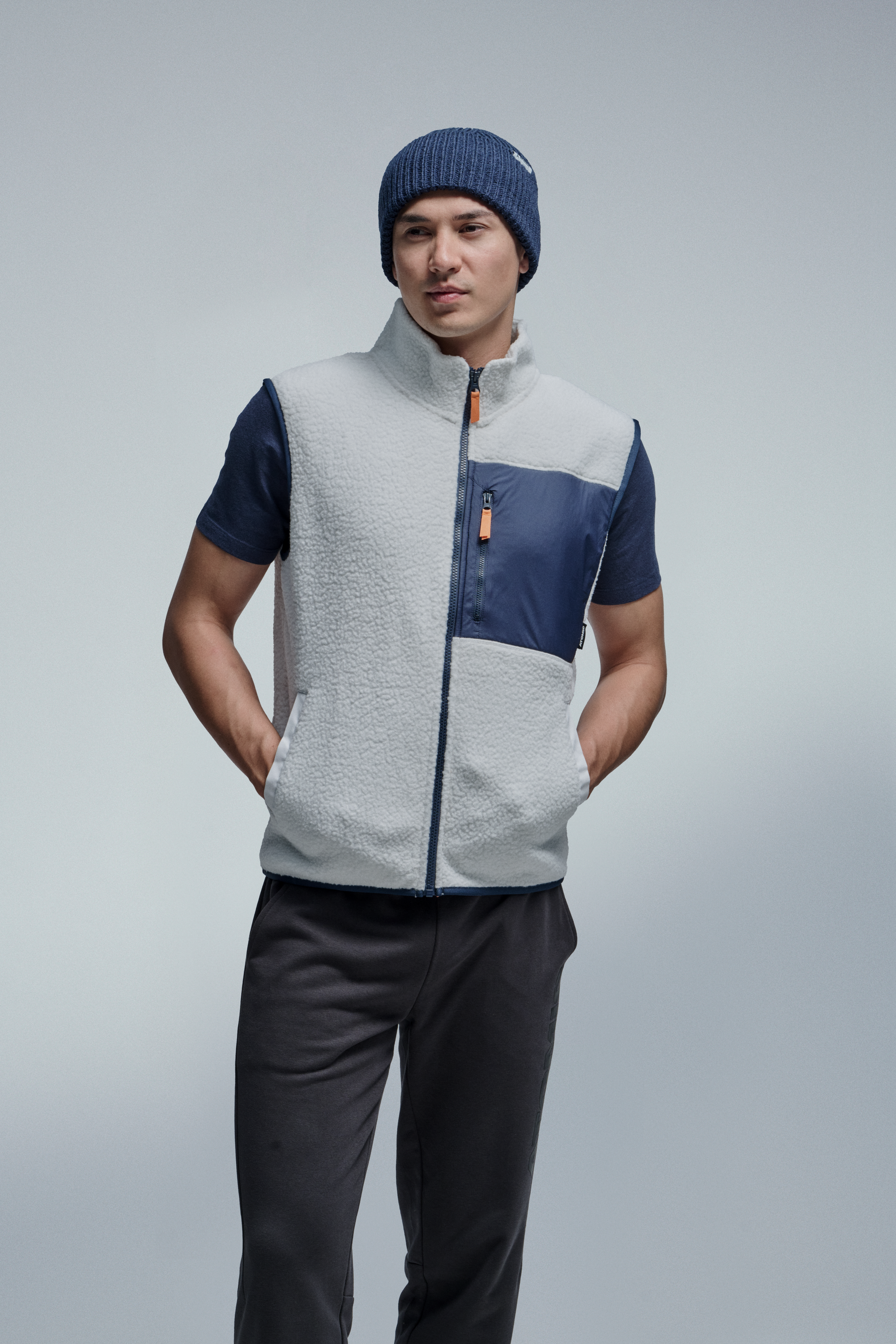 ATOMIC FLEECE VEST M – アトミック公式オンラインストア ATOMIC FLEECE VEST M – アトミック公式オンラインストア